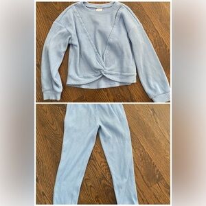Light blue ribbed knit set very soft